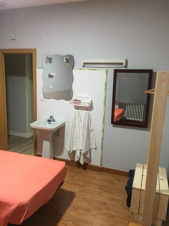 Hostal Rosales Aranda de Duero Kültér fotó